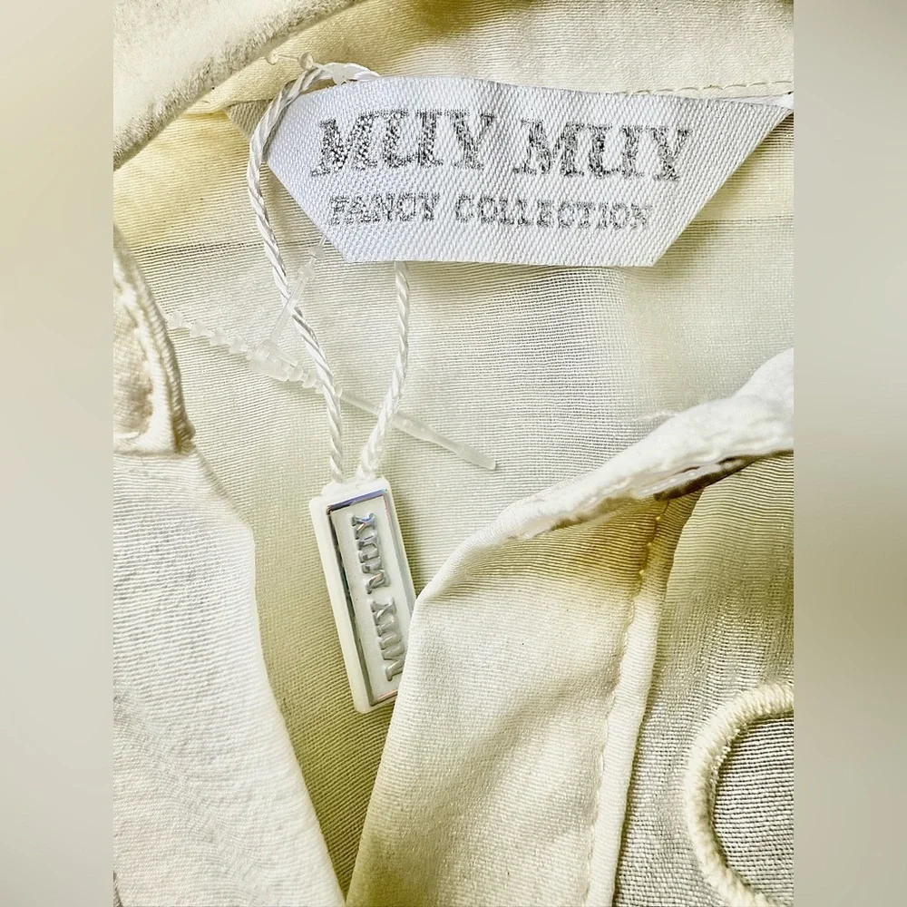 COPY - MUY MUY Cream Sheer Blouse with Bow Details - Picture 6 of 6